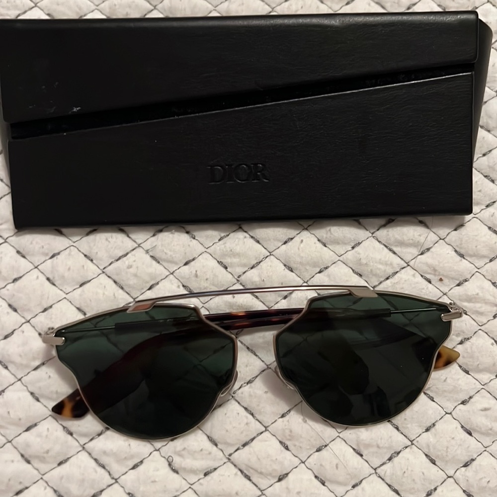 Authentic Christian Dior So Real sunglasses size 58 lens in unused condition